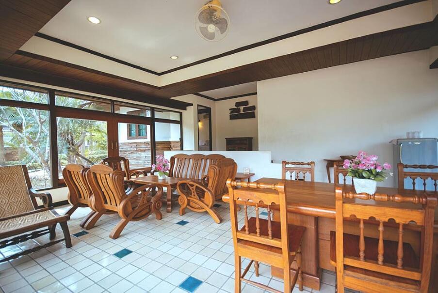 Tak Andaman Resort & Hotel Esterno foto