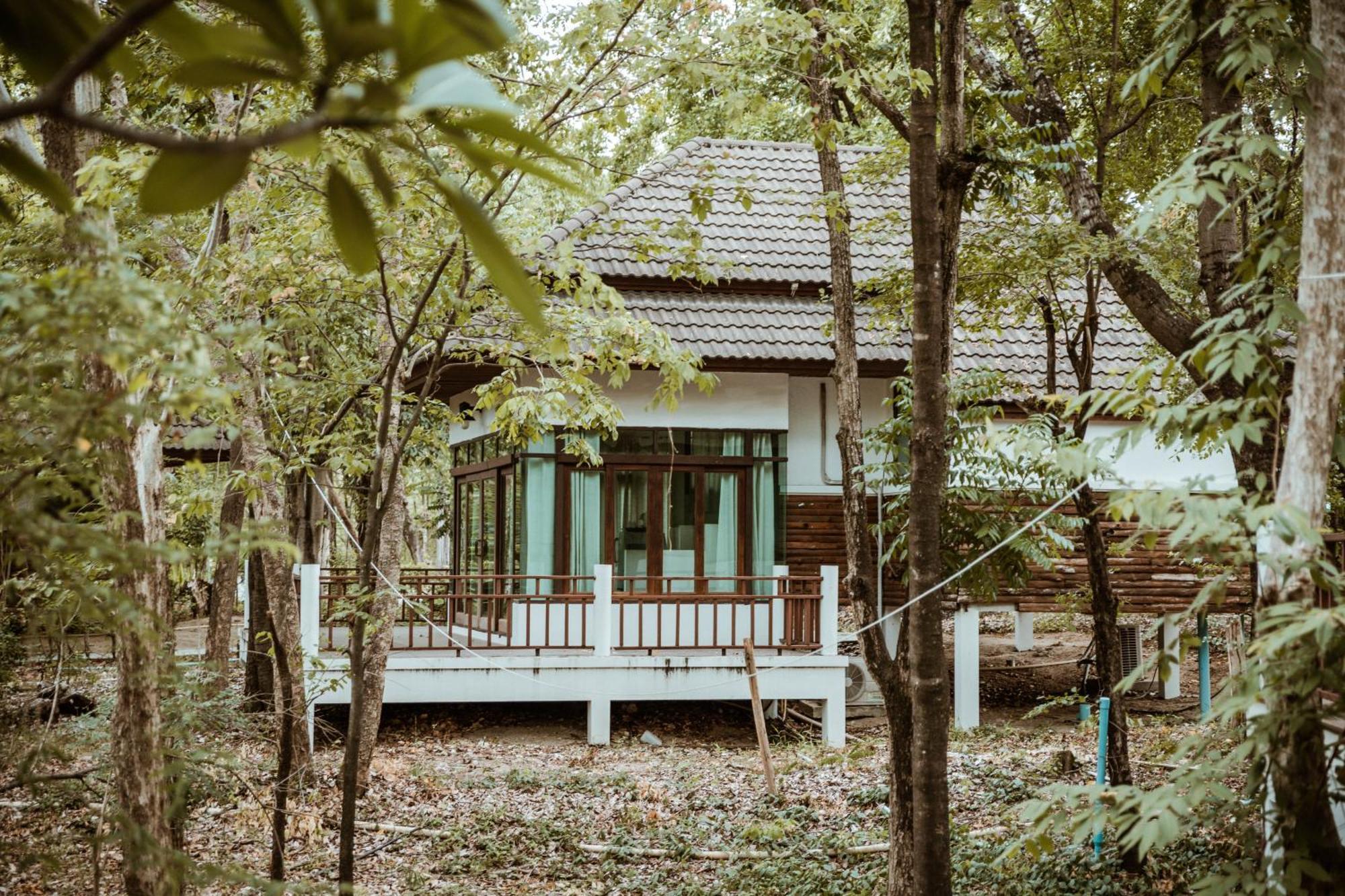 Tak Andaman Resort & Hotel Esterno foto